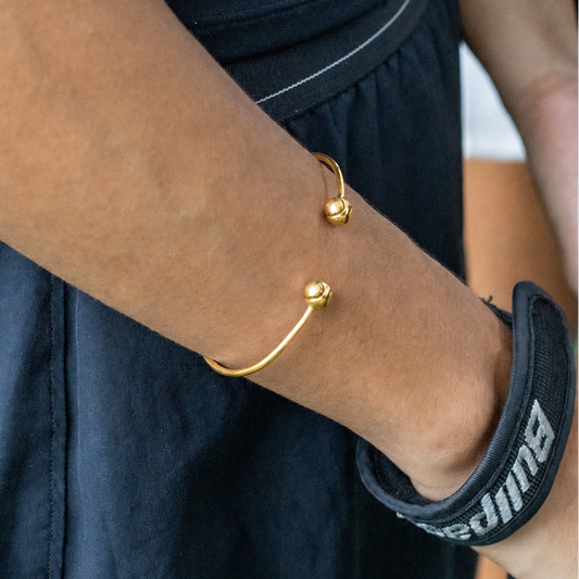 Dropshot Cuff