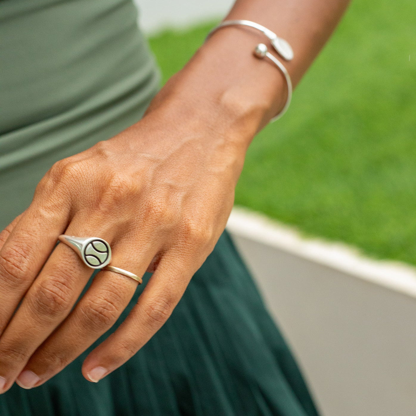 Dropshot Ring